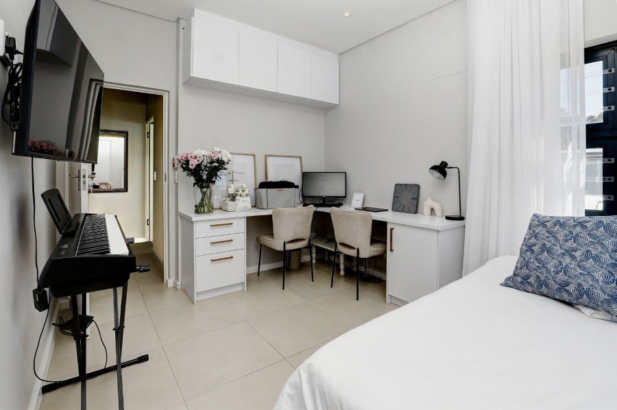 To Let 3 Bedroom Property for Rent in Vierlanden Western Cape